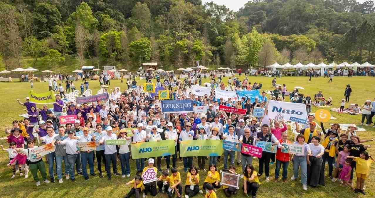 人生就是博致力永续平衡发展，，，第14年入选DJSI世界指数成分股（DJSI World），，，，在全球顶尖电子设备仪器组件产业展现卓越的永续竞争力，，获国际指数肯定